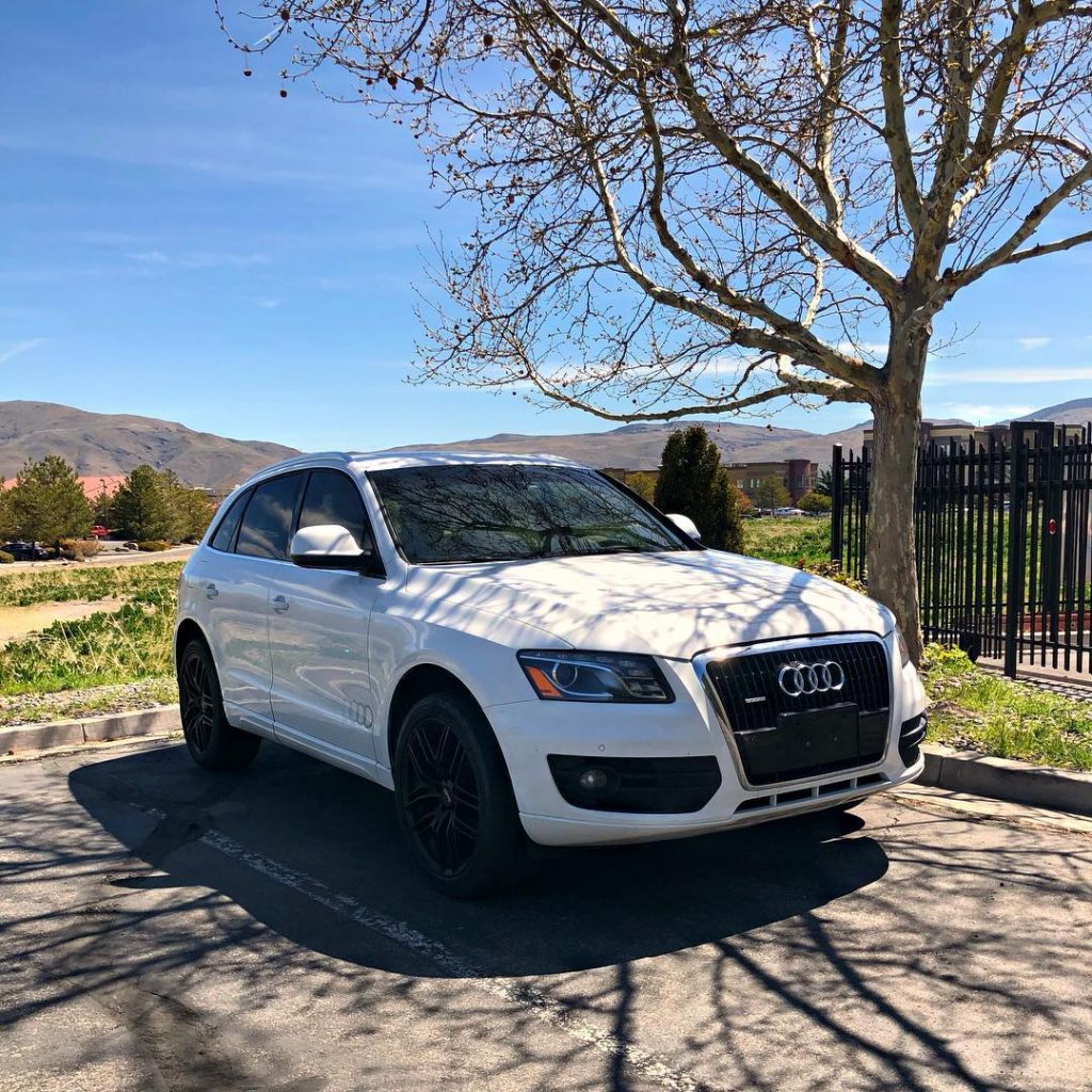 audi-q5-oil-change-reno